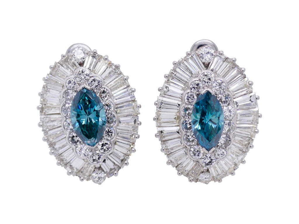 Rare Vintage 10.16 ctw Platinum Green Diamond Color-Enhanced Earring w Appraisal