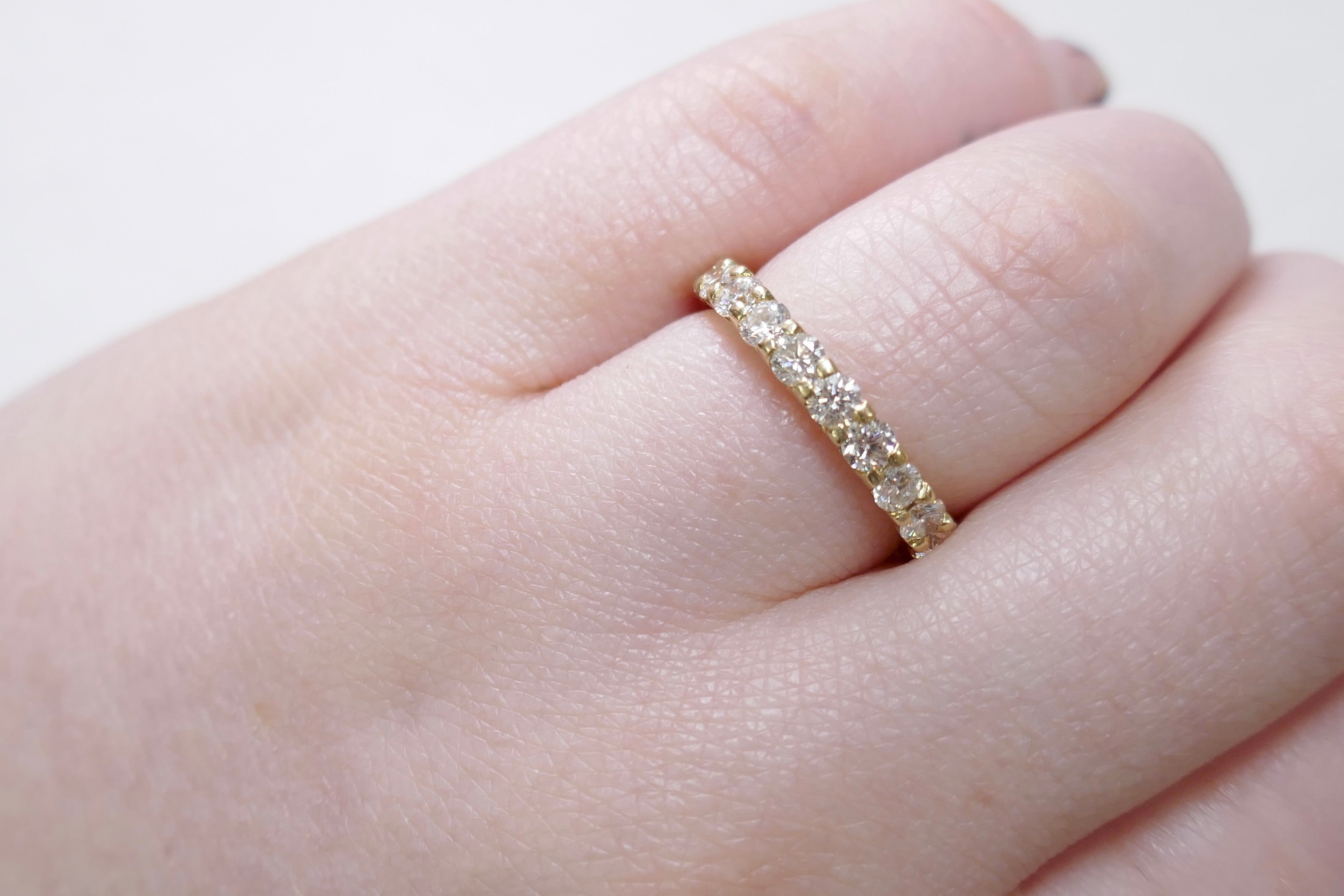 14K Yellow Gold Diamond Eternity Band Size 6