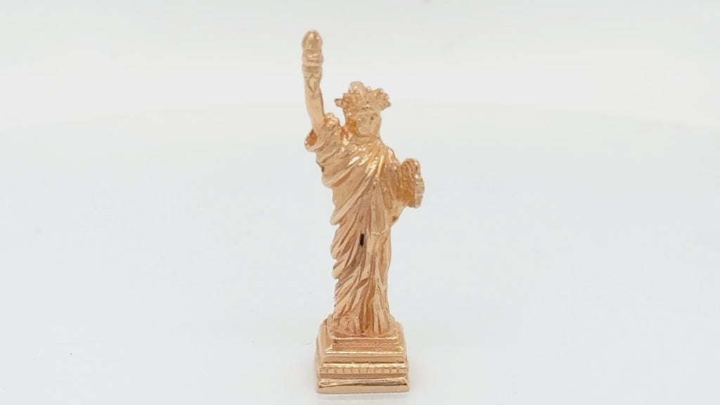 Vintage 14K Gold Statue Of Liberty Charm