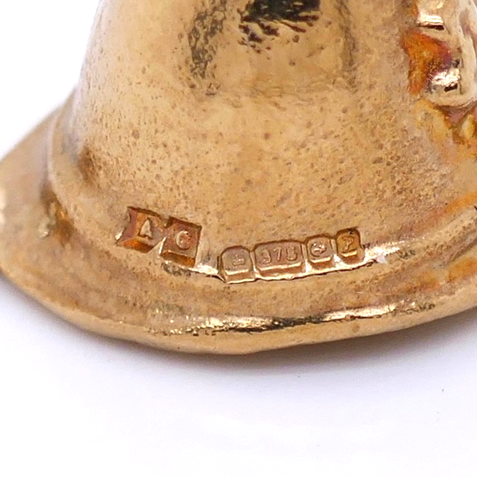 Vintage 9K Gold British Police Officer Helmet Charm