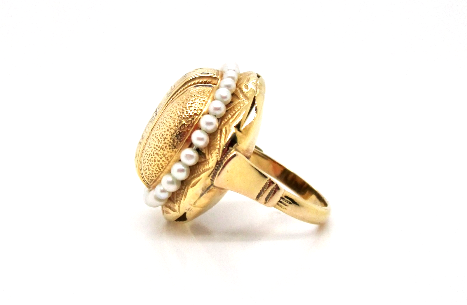 14k Gold Vintage Half Dome Seed Pearl Ring Size 5.25