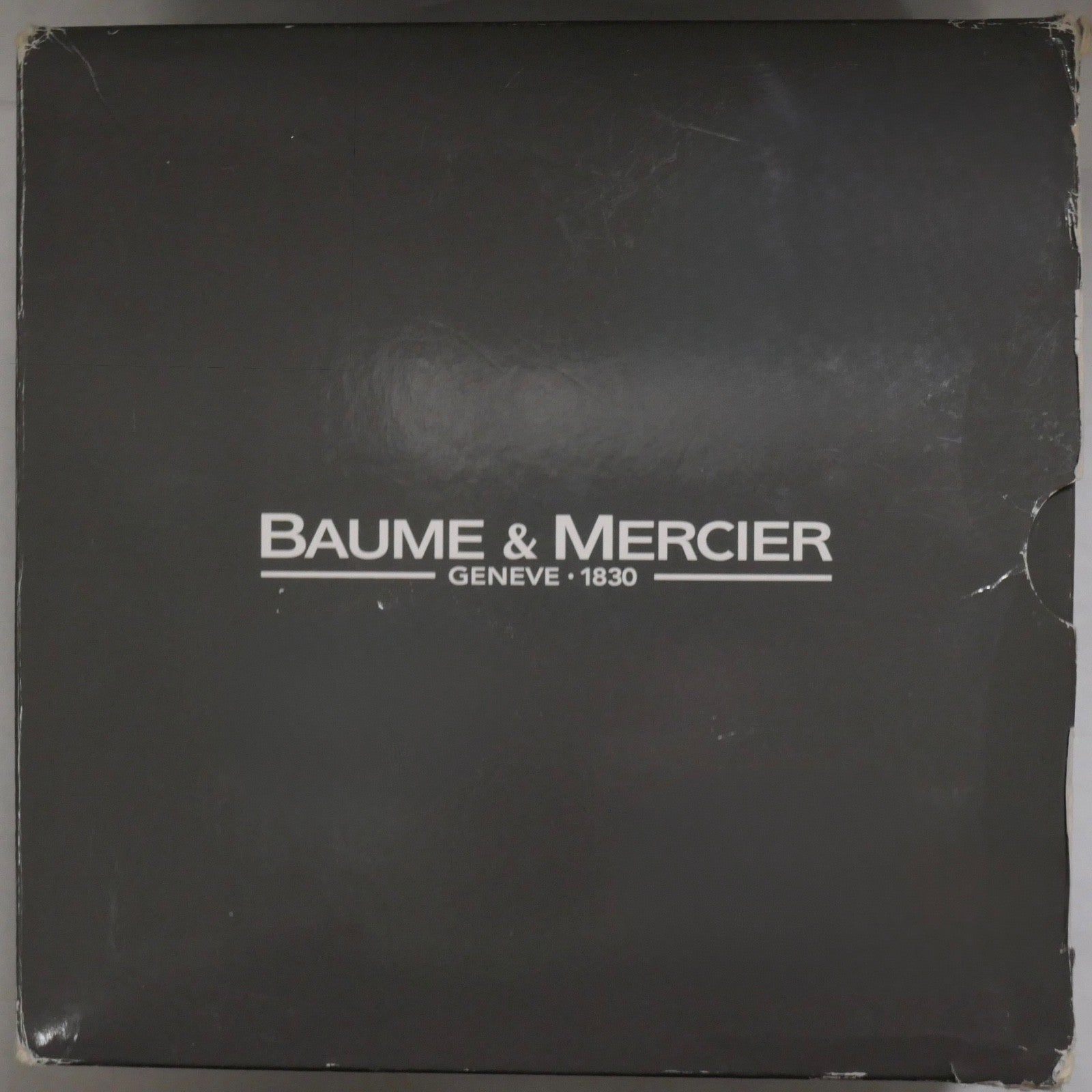 Baume & Mercier Geneve 1830 18K Solid Yellow Gold Women's Watch & Original Boxes