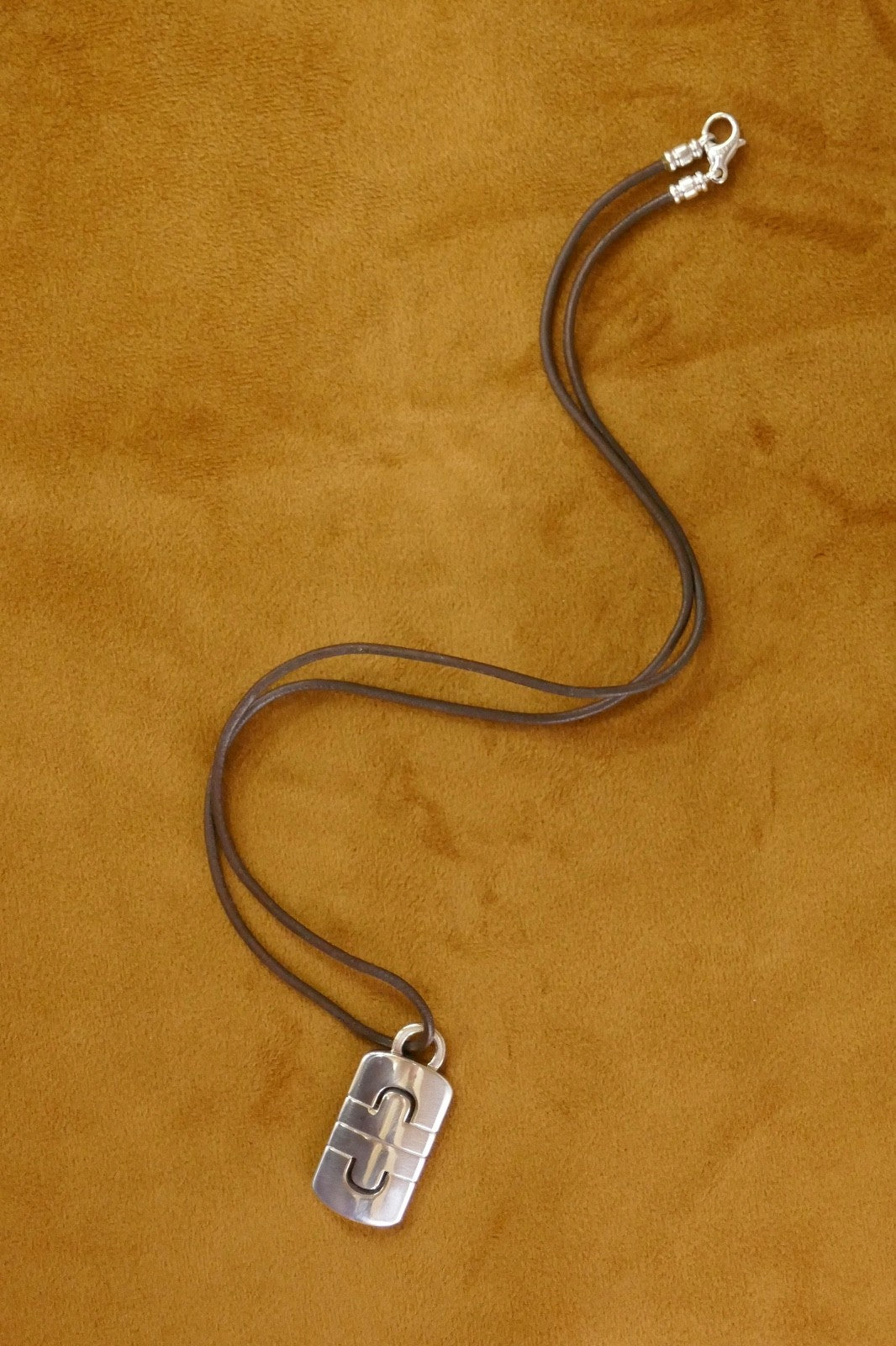 18K White Gold Bvlagri Parentesi Cord Pendant Necklace