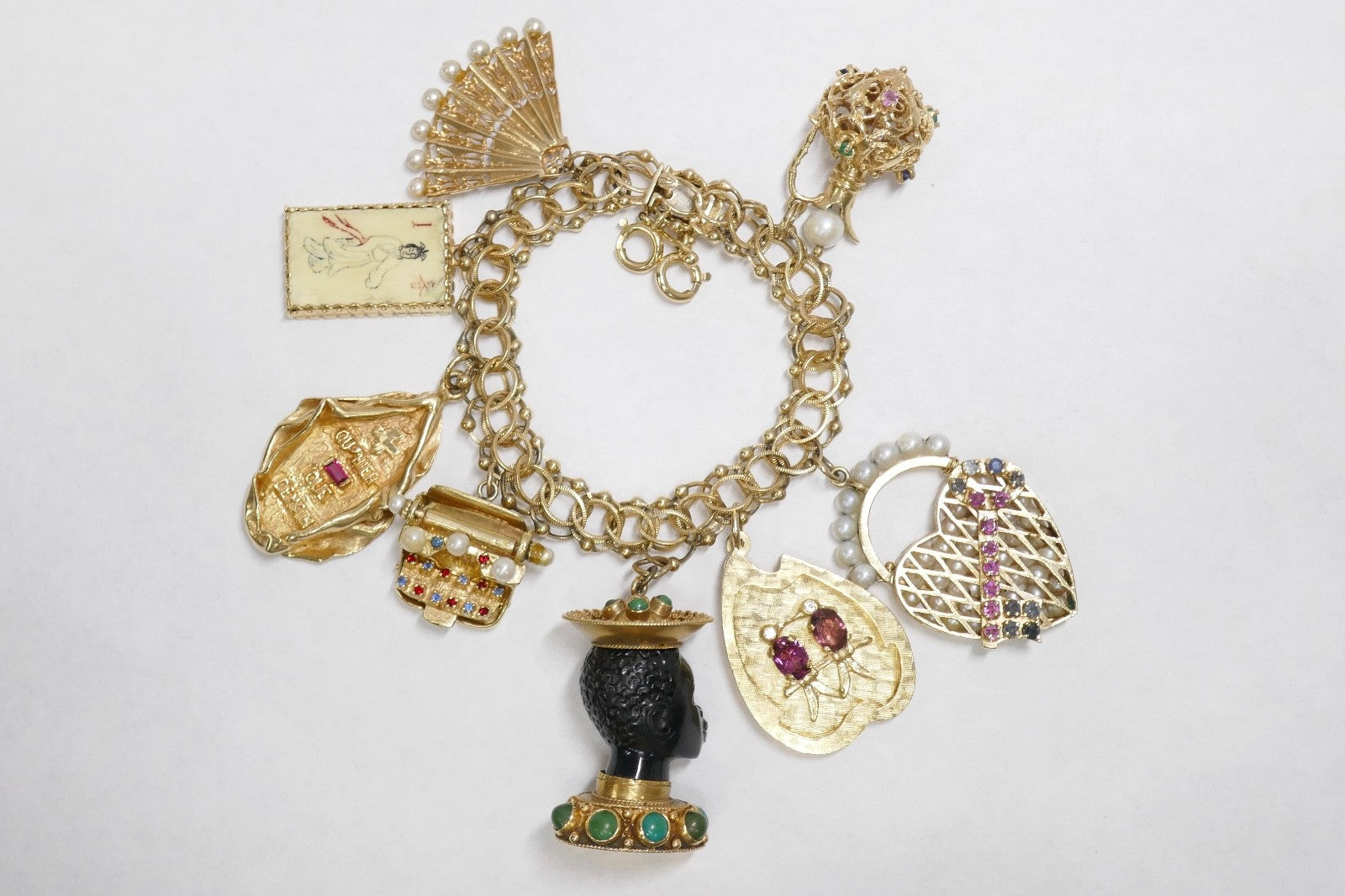 Vintage 14K Gold Charm Bracelet with 8 Large Charms