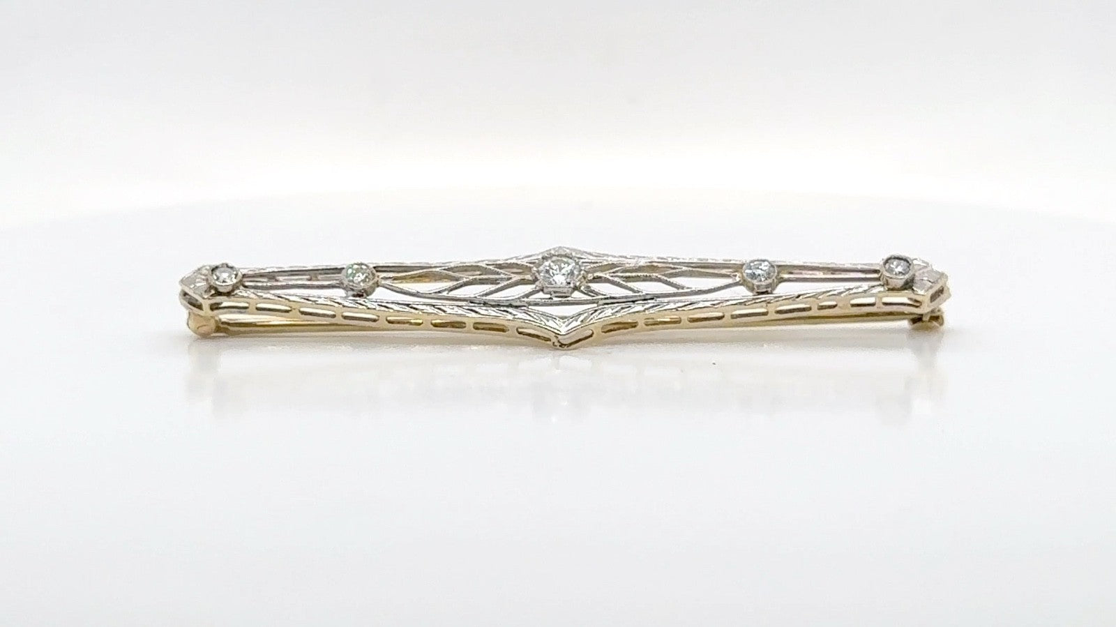 Elegant Vintage 14K Gold and Diamond Filigree Bar Pin